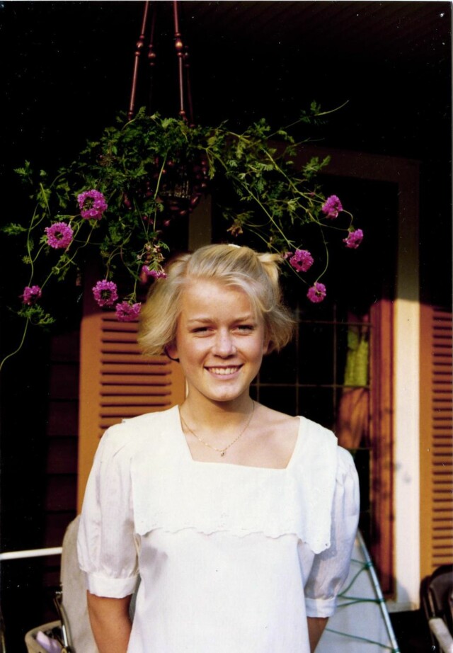 EN UNG DAME: Da Sigrid Beate fikk kjæreste skjønte hun at det faren gjorde mot henne ikke var normalt. Foto: Privat EN UNG DAME: Da Sigrid Beate fikk kjæreste skjønte hun at det faren gjorde mot henne ikke var normalt. Foto: Privat